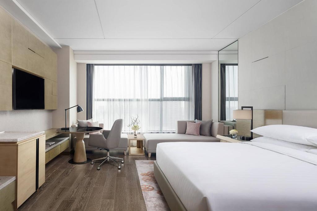 Hotel Furniture Set