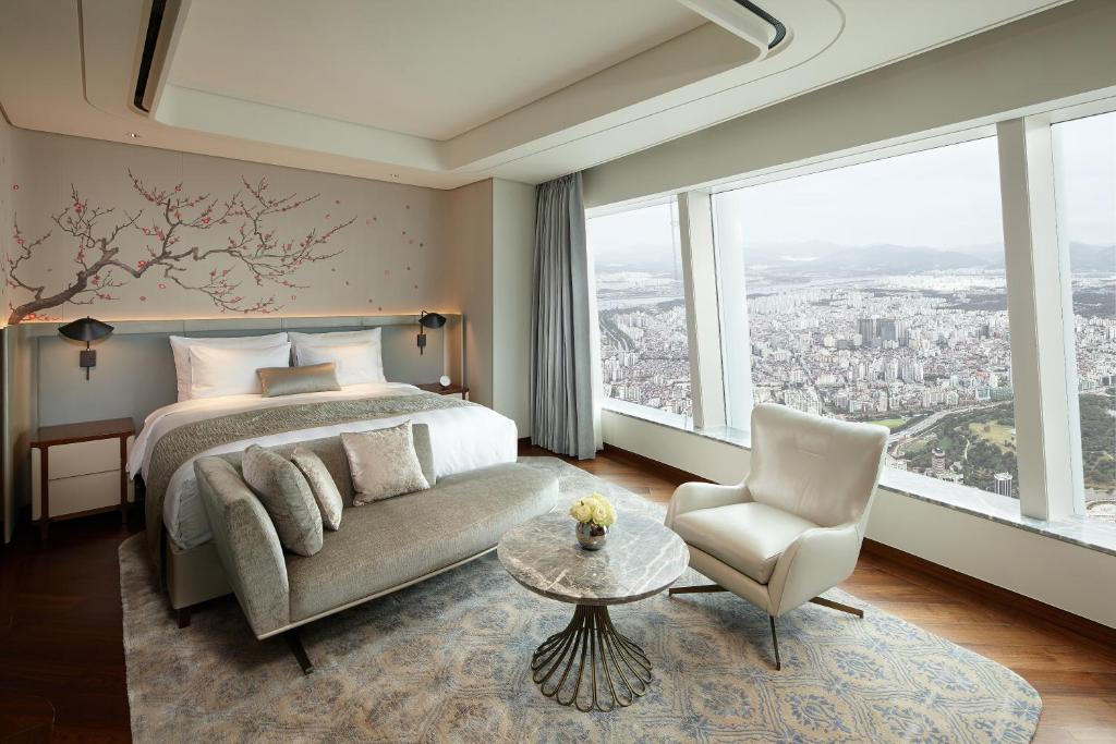 Hotel Furniture Set