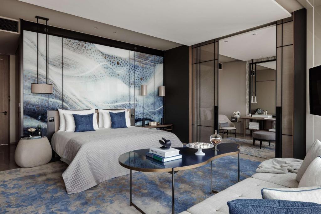 Hotel Furniture Set