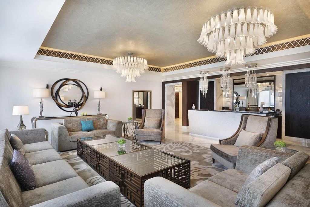 Hotel Furniture Set
